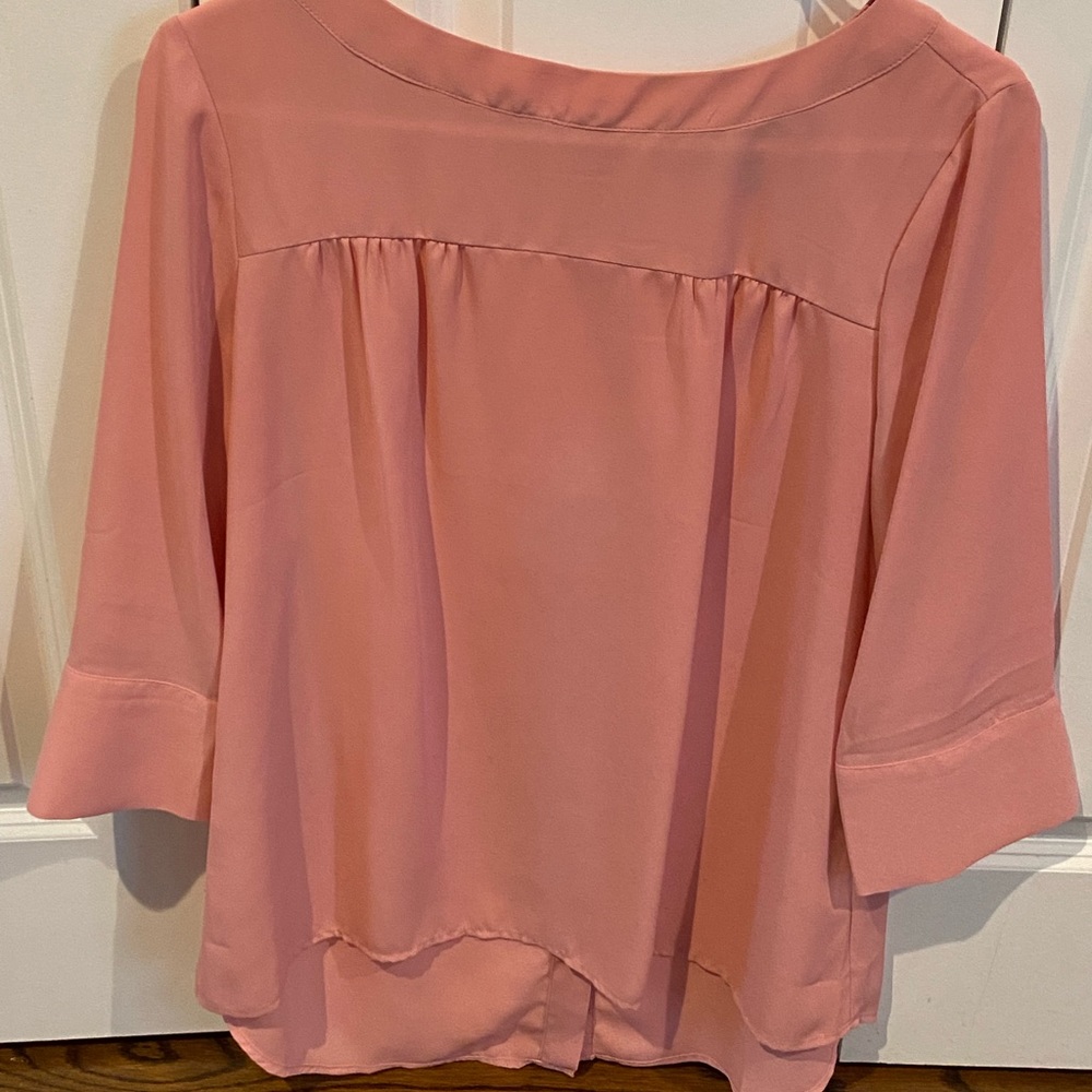 Banana Republic Rose colored Blouse size Small